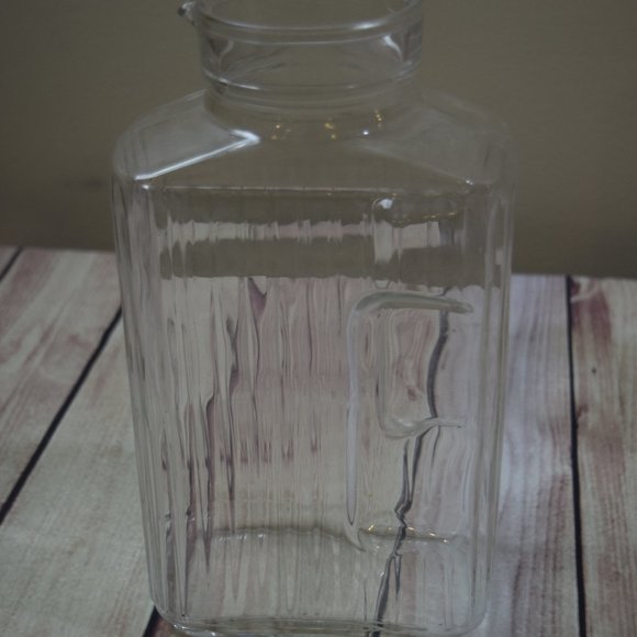 Dining Vintage 2 Quart Ribbed Glass Water Pitcher Made In France